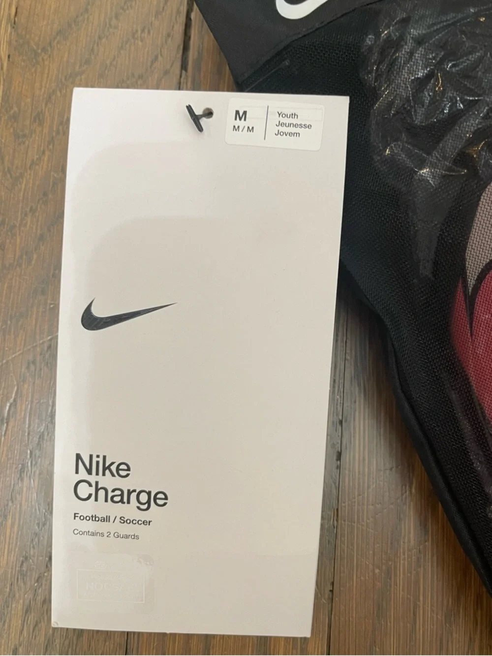 Nike Charge NWT Kids' Soccer Shin Guards - Picture 3 of 8